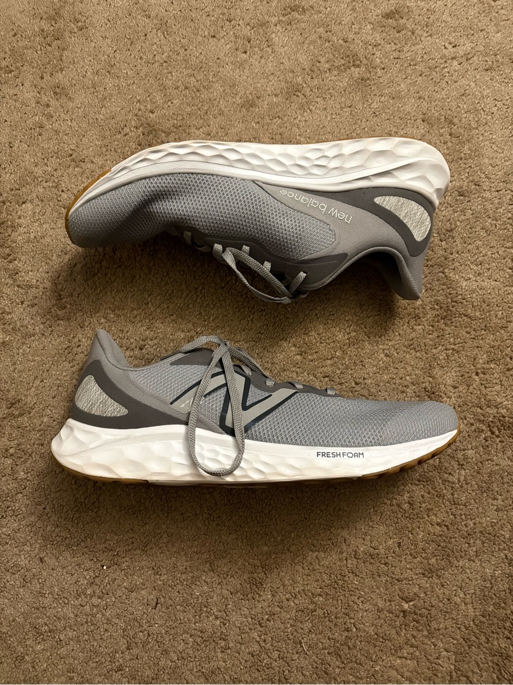 New Balance Mens Sneakers Fresh Foam Arishi V4 Size 14D Lightly Worn MARISEG4